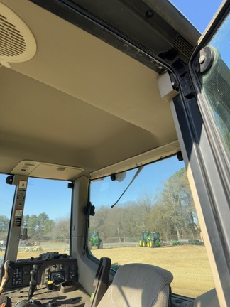 2005 John Deere 7520 Photo 3