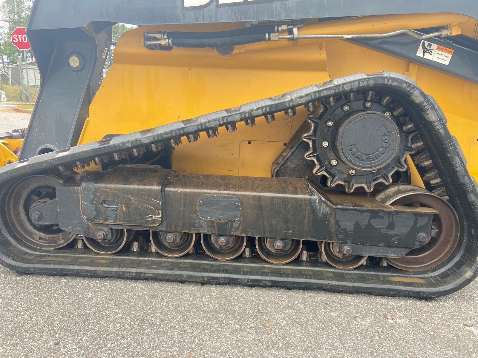 2012 John Deere 333D Image 10