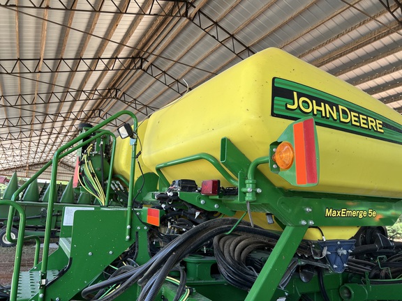 2018 John Deere 1795
