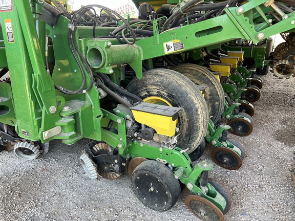 2018 John Deere 1795