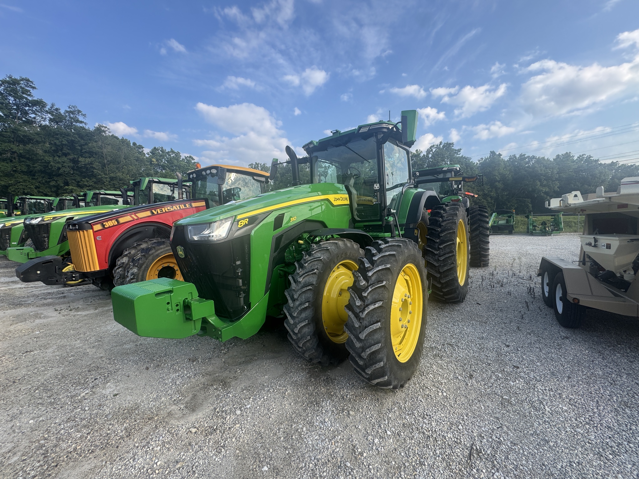 2023 John Deere 8R 310 Image 3