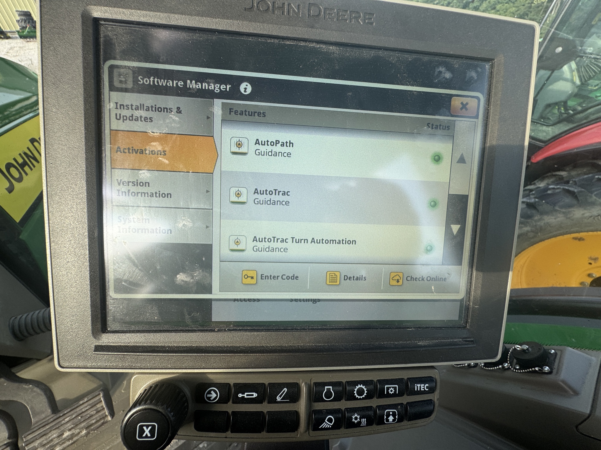 2023 John Deere 8R 310 Image 16