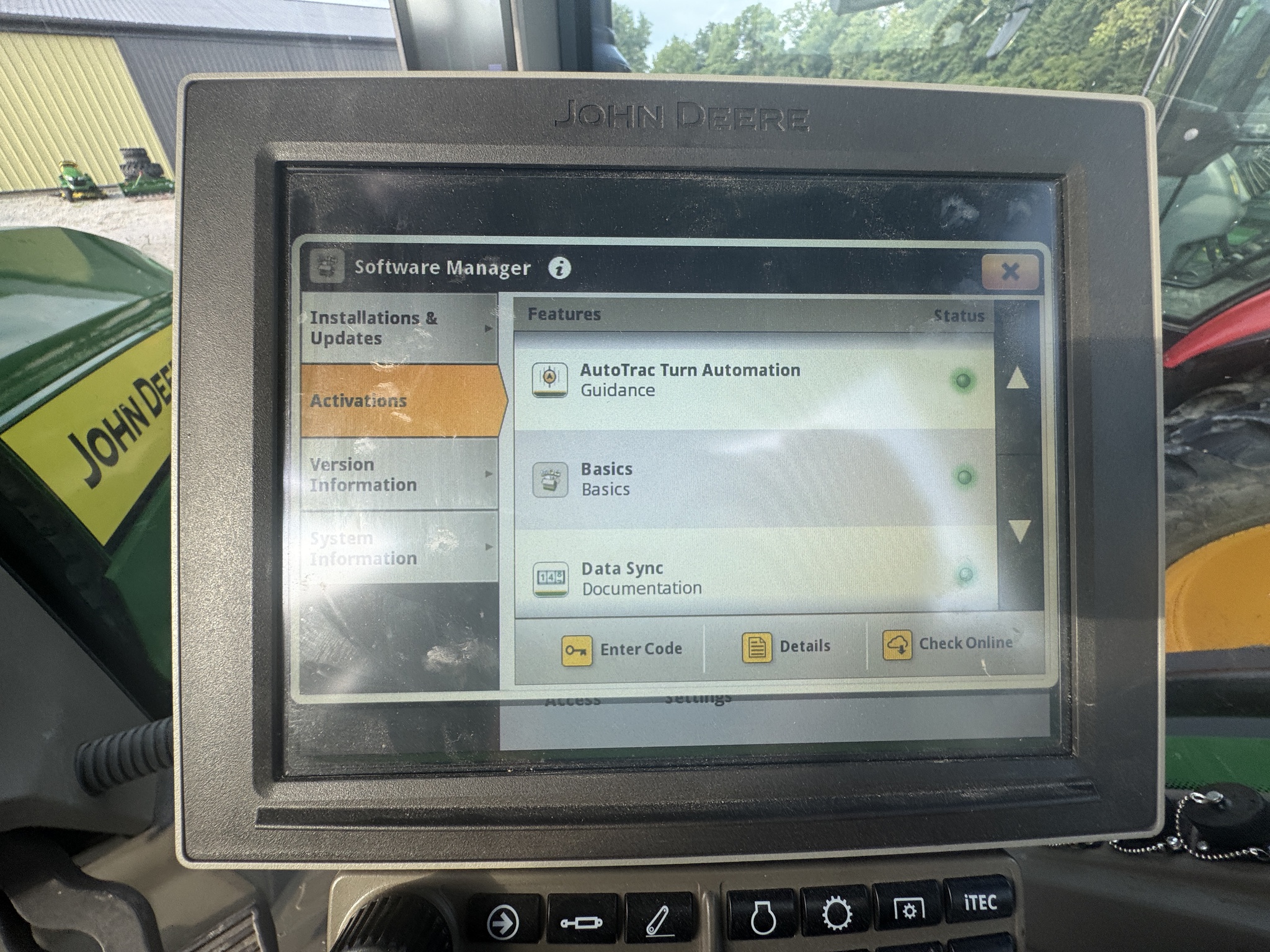 2023 John Deere 8R 310 Image 17