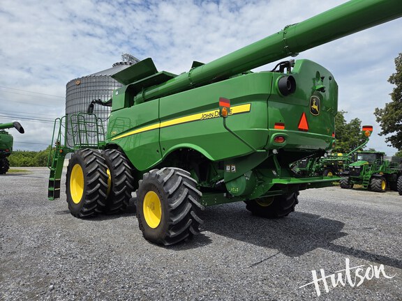Photo of 2023 John Deere S770