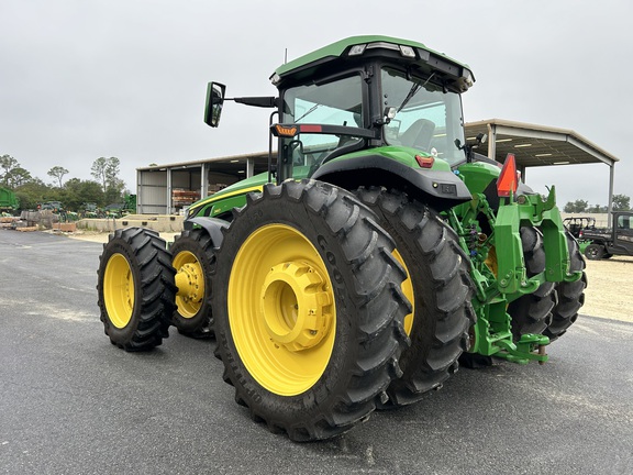 2022 John Deere 8R 340 Photo 6