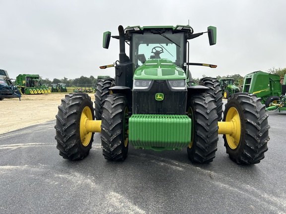 2022 John Deere 8R 340 Photo 2