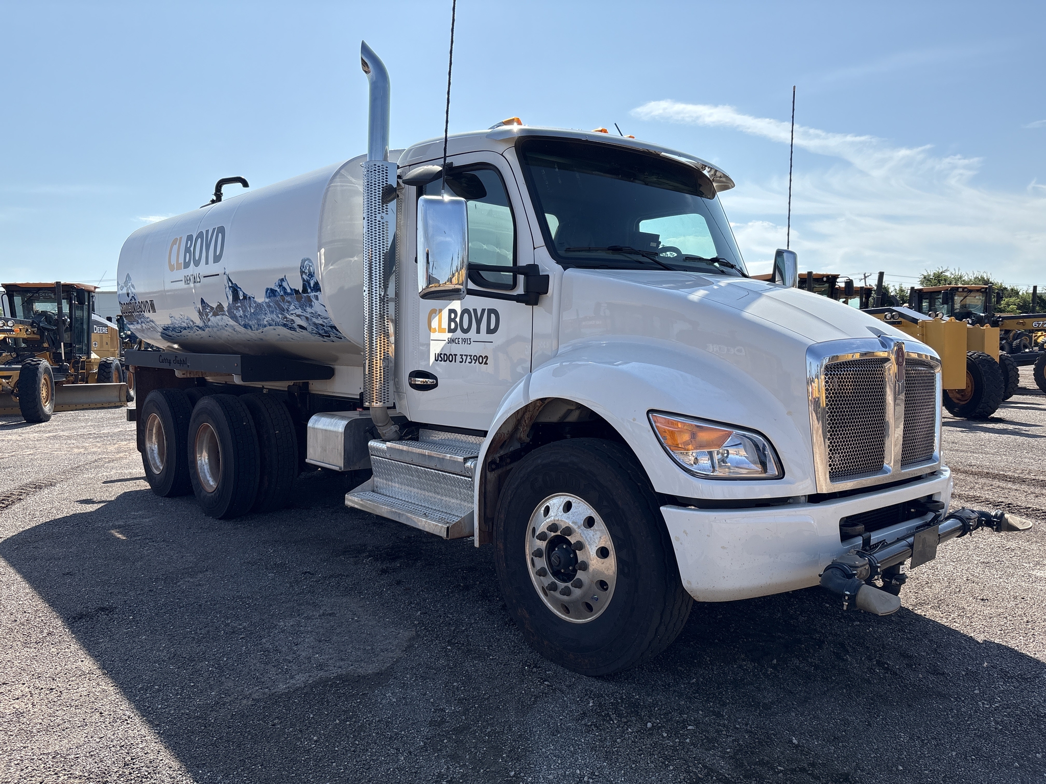 2025 Kenworth T480 Image 4
