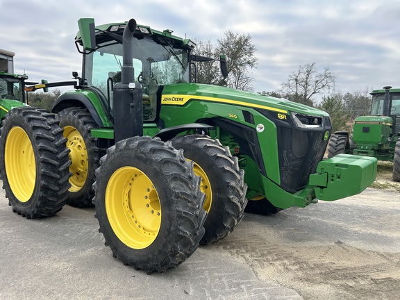 2021 John Deere 8R 340 Photo 2