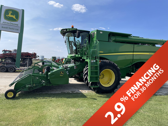 Photo of a 2013 John Deere S680