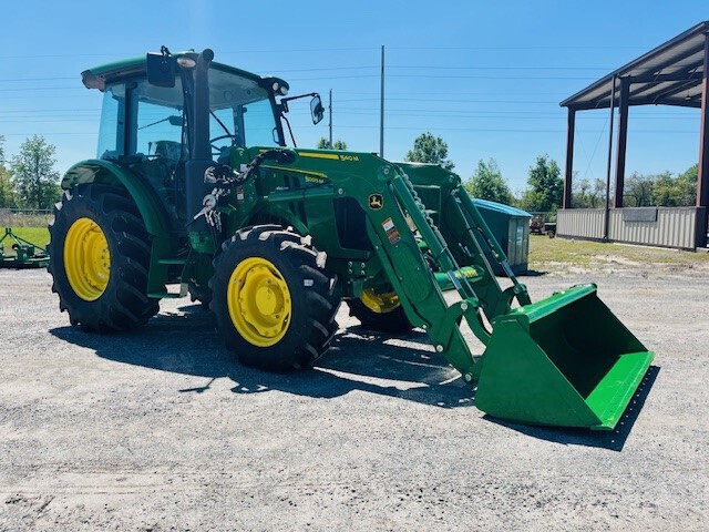 2025 John Deere 5095M Image 2