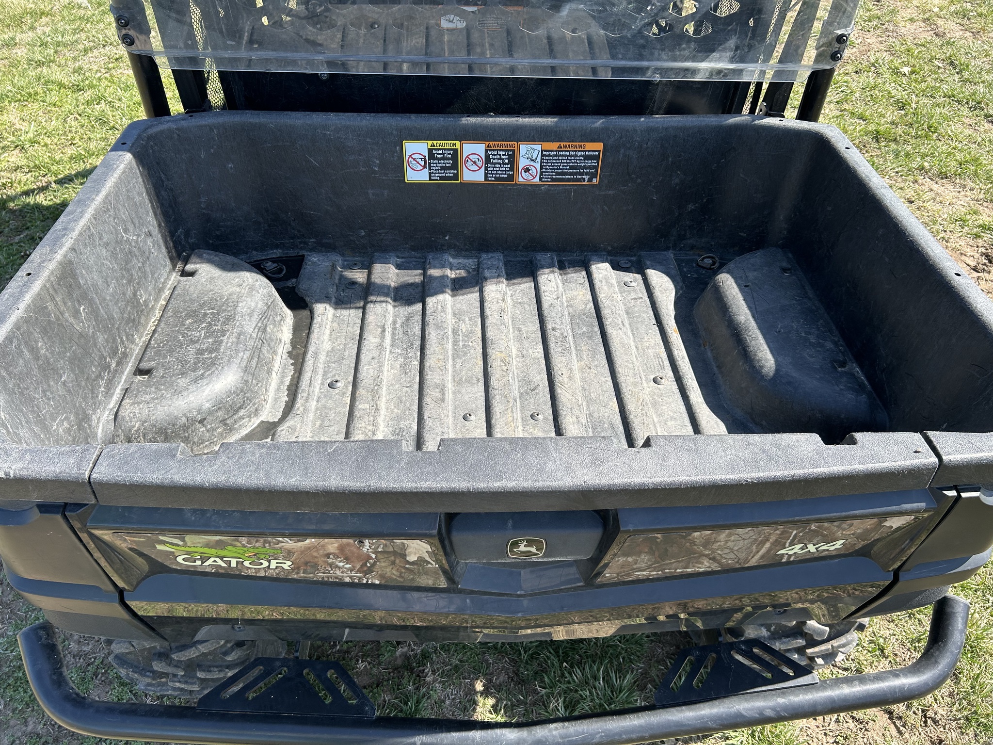  2021 John Deere XUV 590M S4 at Heritage Tractor in Lamar, MO