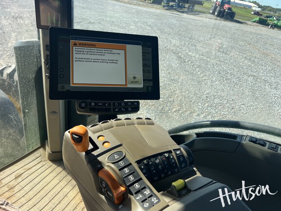 Photo of 2024 John Deere 8R 340