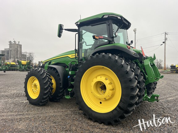 Photo of 2024 John Deere 8R 340