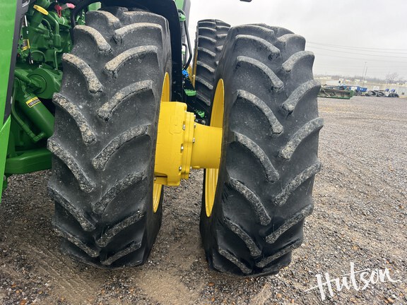 Photo of 2024 John Deere 8R 340