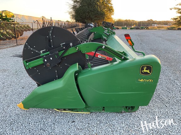 Photo of 2016 John Deere 640FD