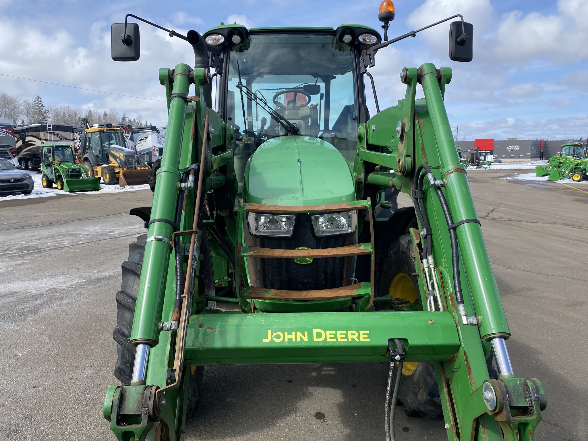 2020 John Deere 5125R Image 22