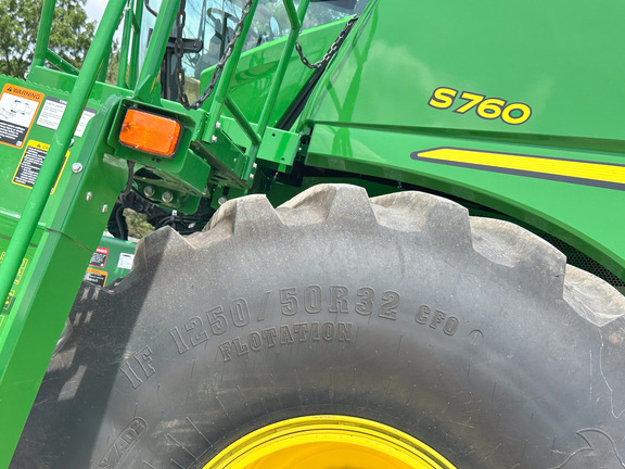 2023 John-Deere S760