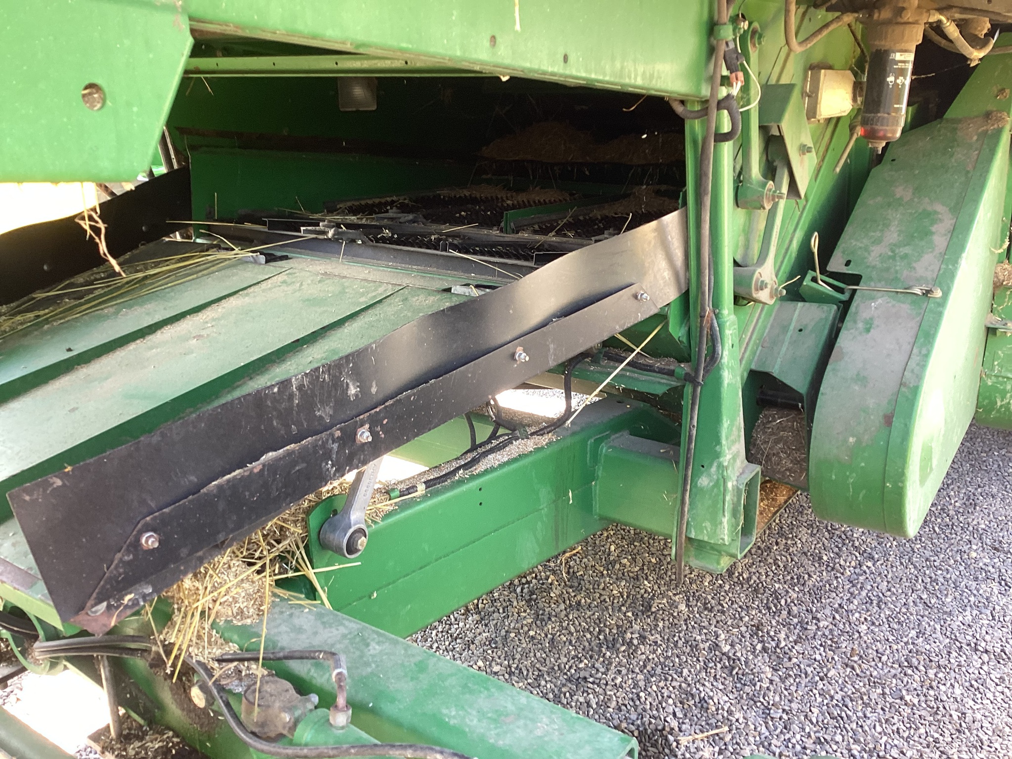 2004 John Deere 9560W Image 14