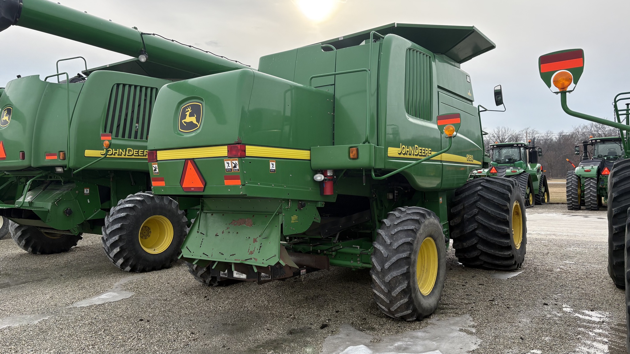 2004 John Deere 9560W Image 10