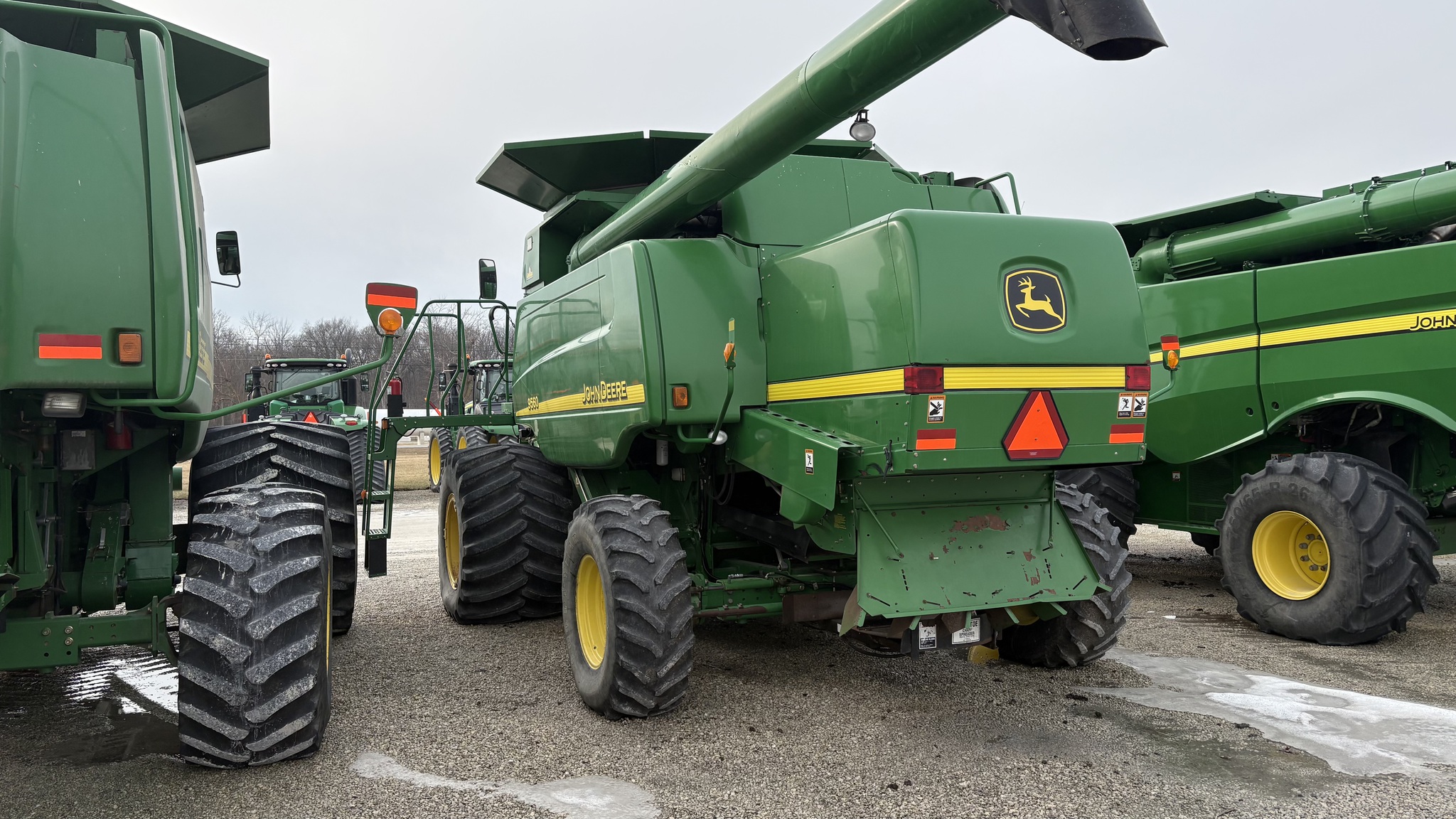 2004 John Deere 9560W Image 7
