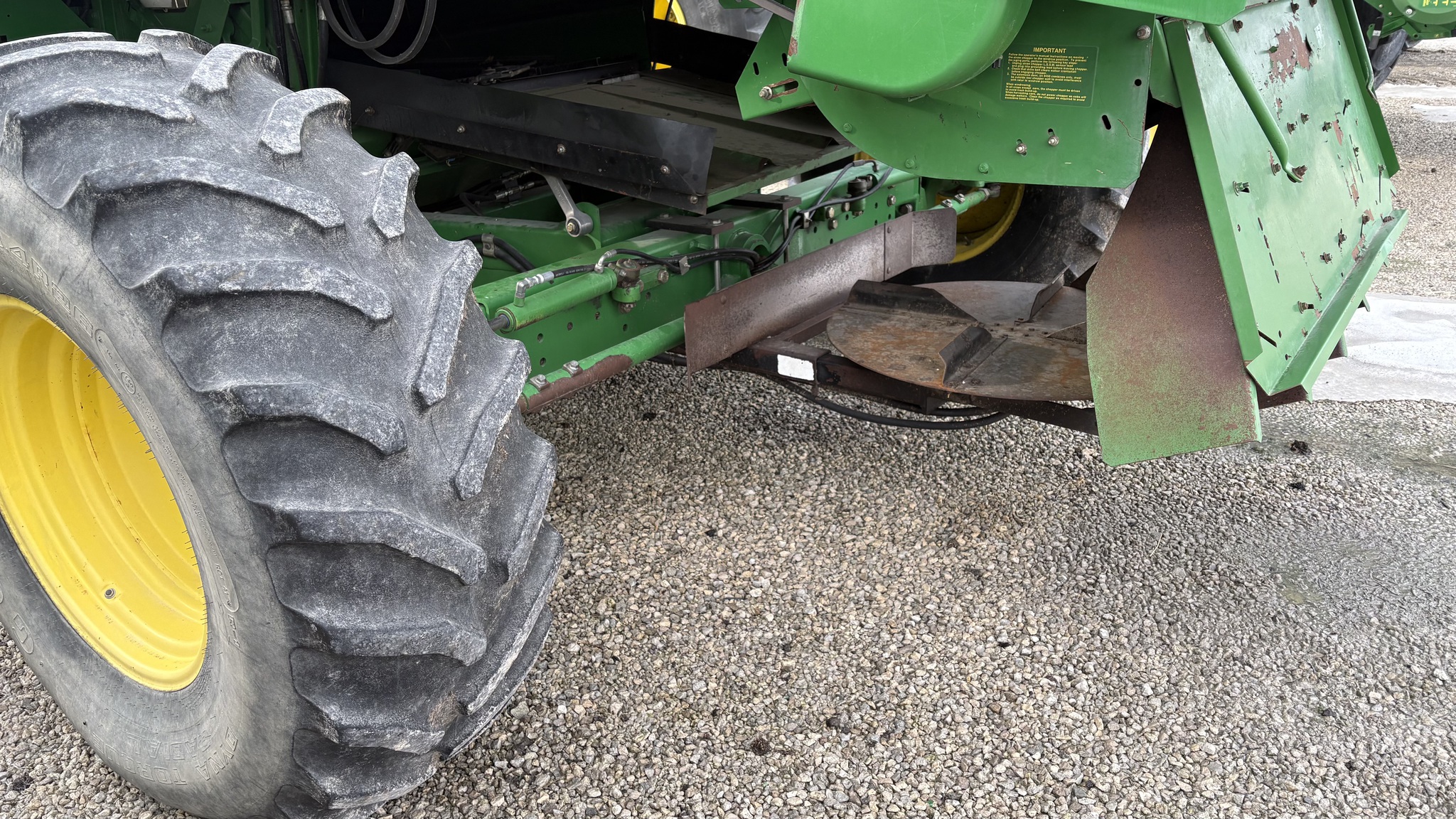 2004 John Deere 9560W Image 15