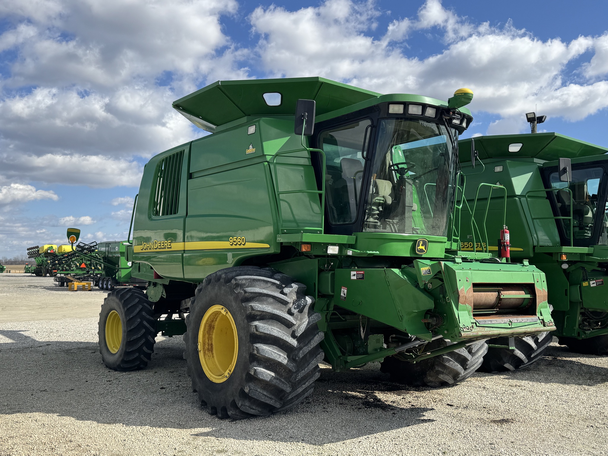 2004 John Deere 9560W Image 2