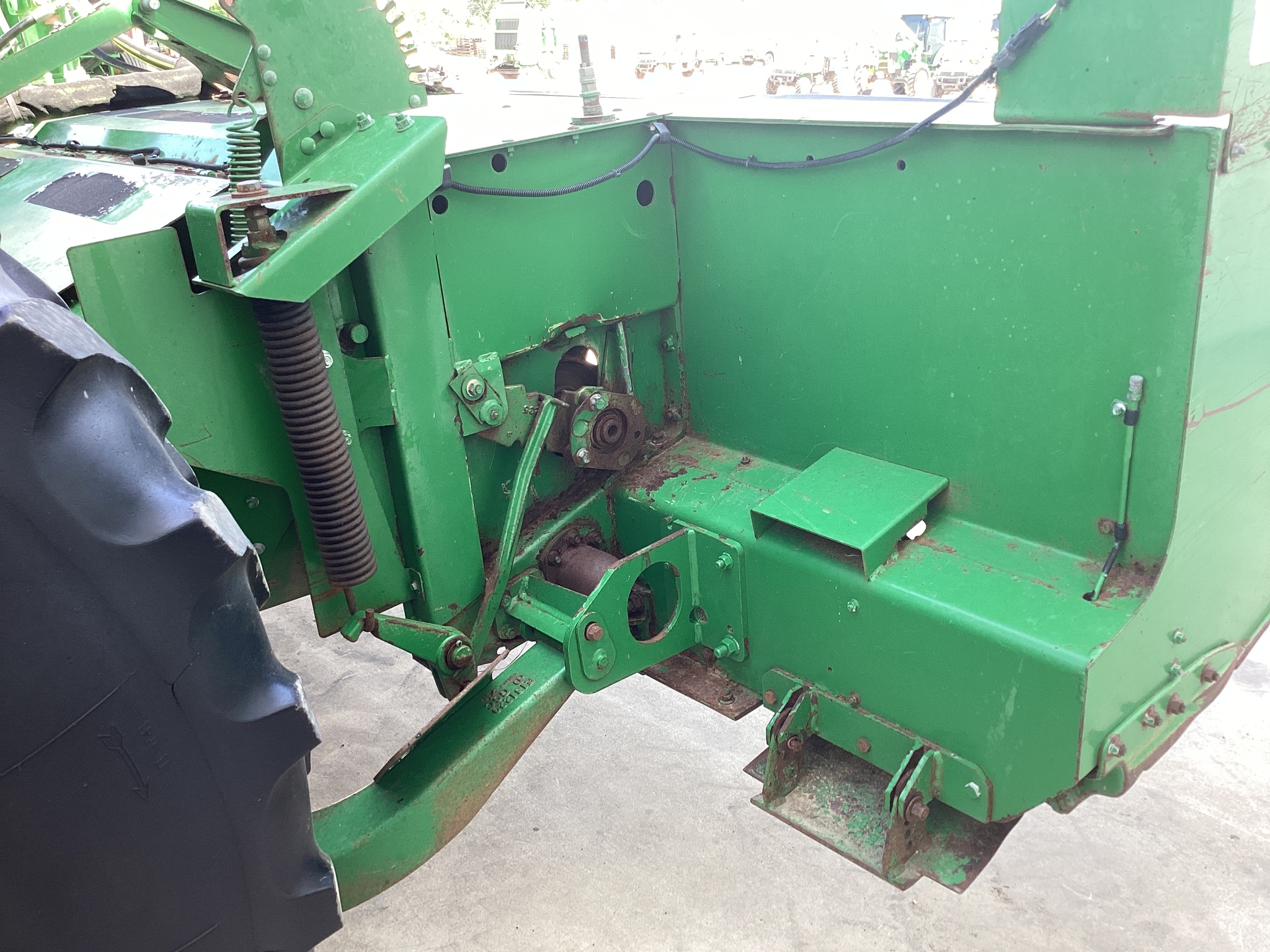 2016 John Deere W235 Image 8