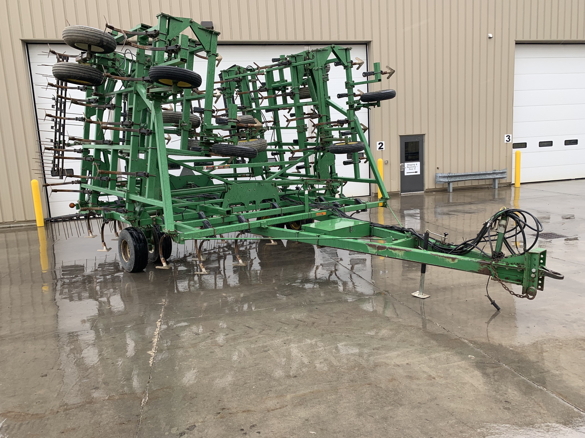 1998 John Deere 985 Image 1