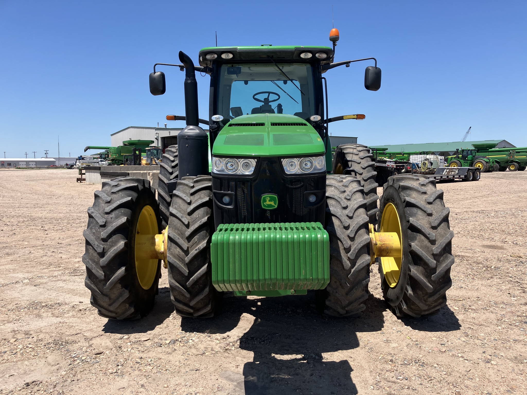 2011 John Deere 8360R Image 9