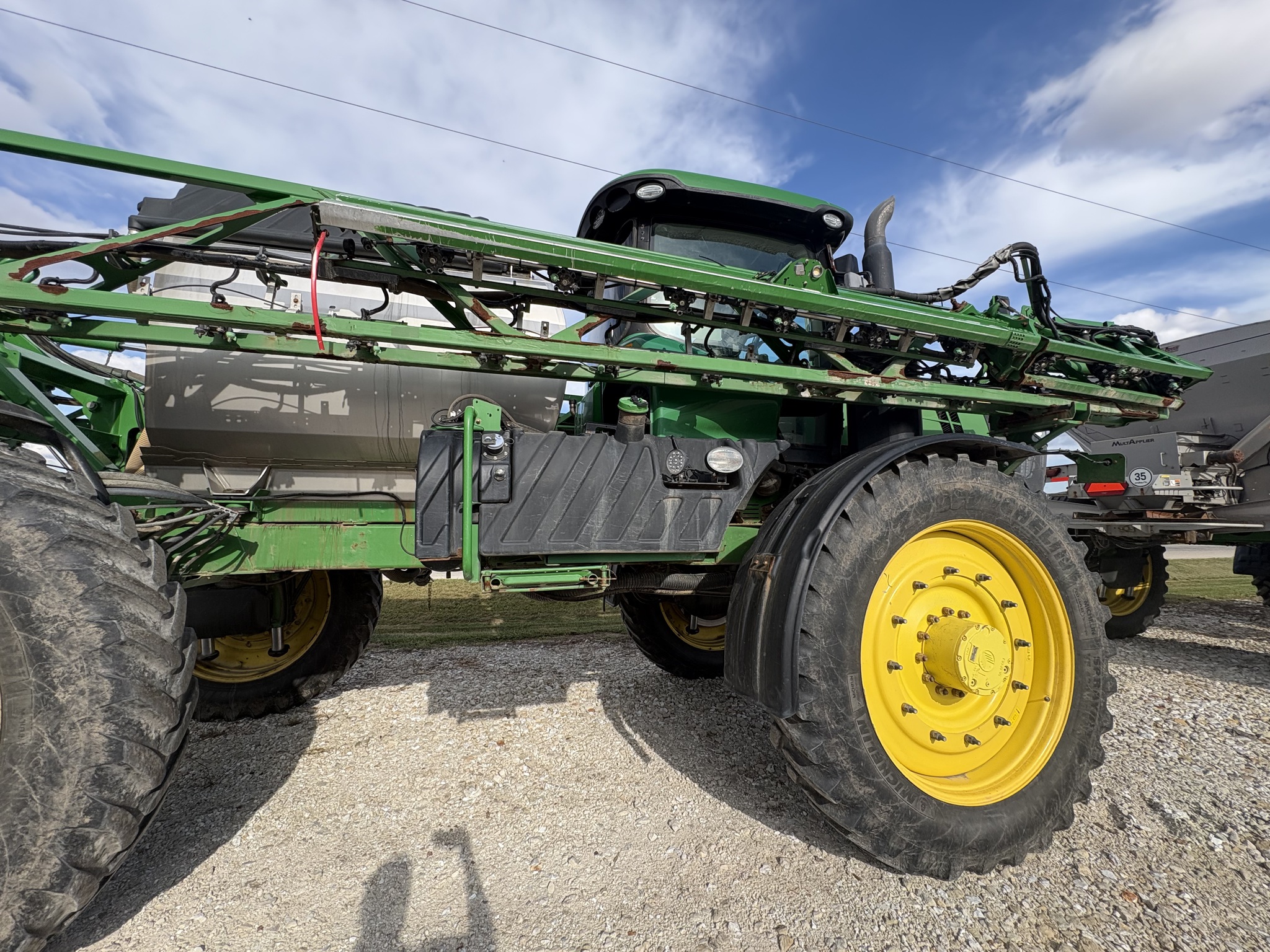  2019 John Deere R4045 at Heritage Tractor in Galesburg, IL