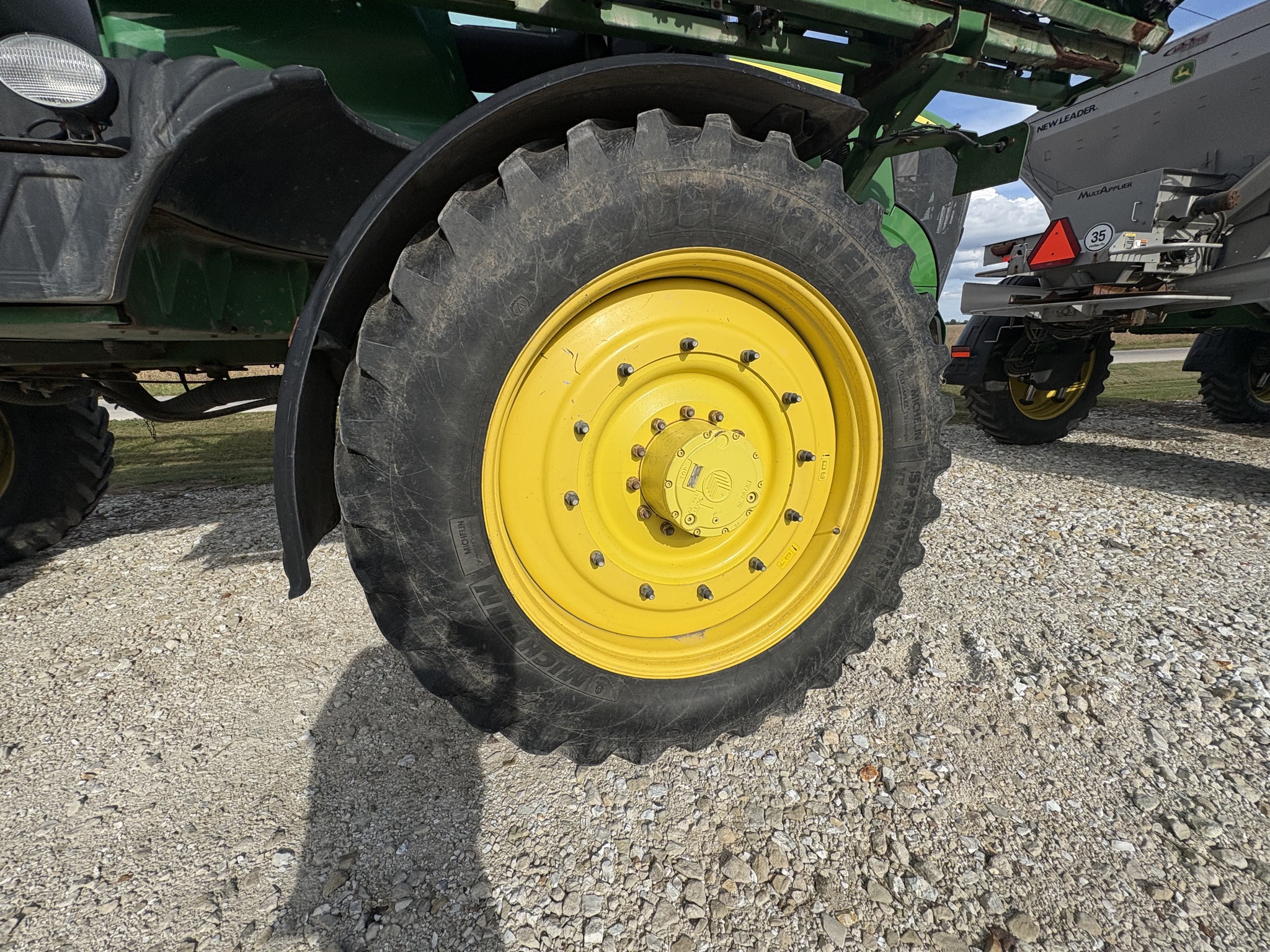  2019 John Deere R4045 at Heritage Tractor in Galesburg, IL