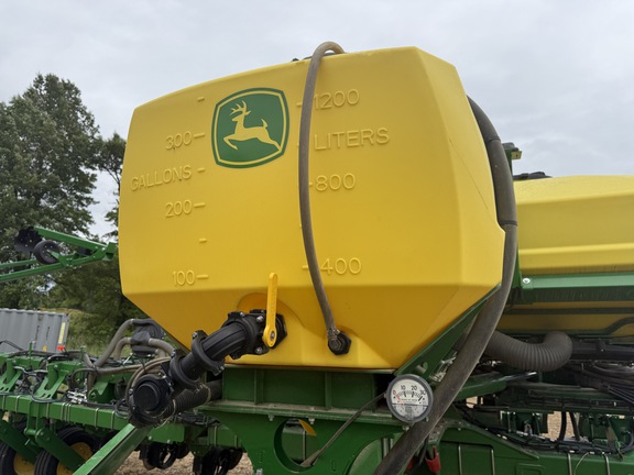 Photo of 2023 John Deere 1795