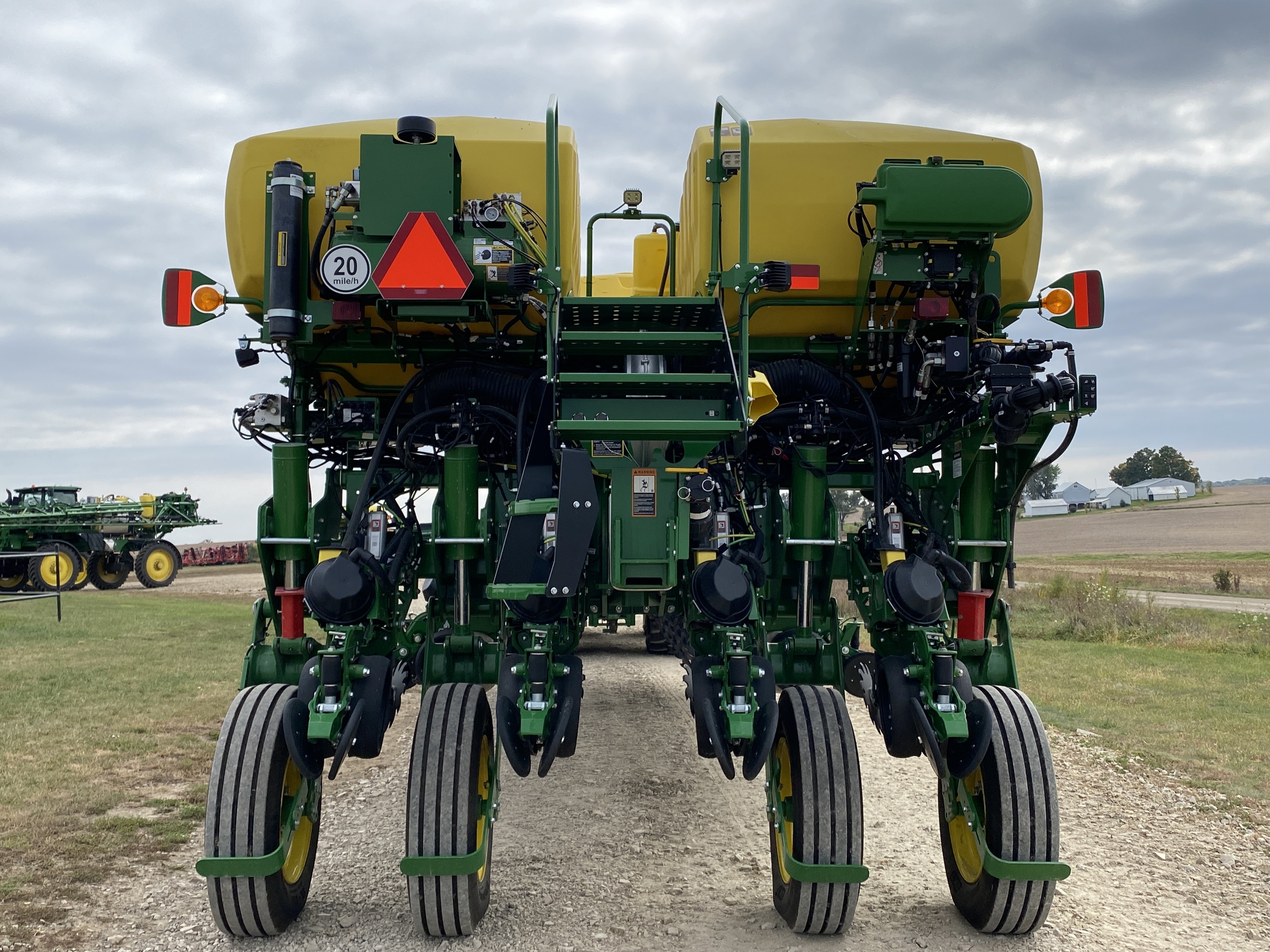 2025 John Deere 1775NT Image 4