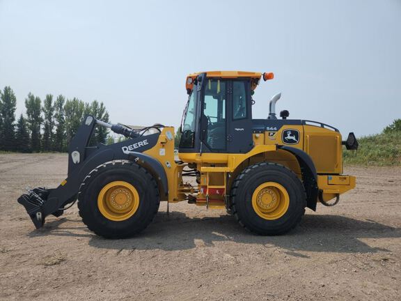 2024 John Deere 544P