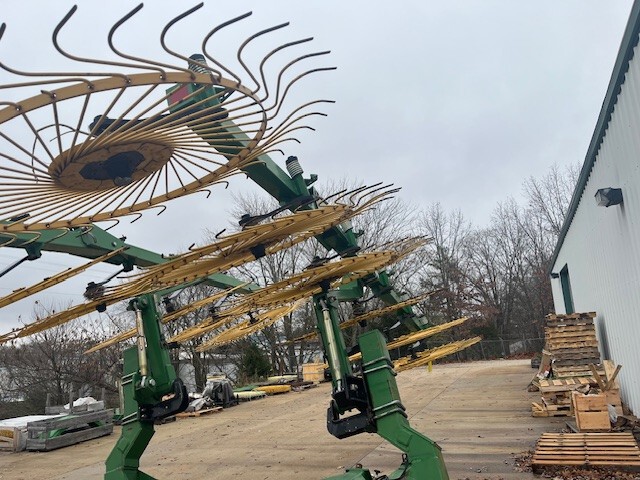  2016 Ogden HR12 at Heritage Tractor in West Plains, MO