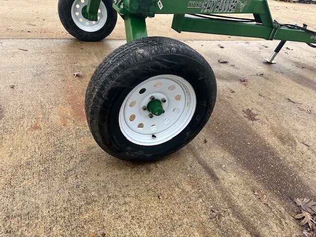  2016 Ogden HR12 at Heritage Tractor in West Plains, MO