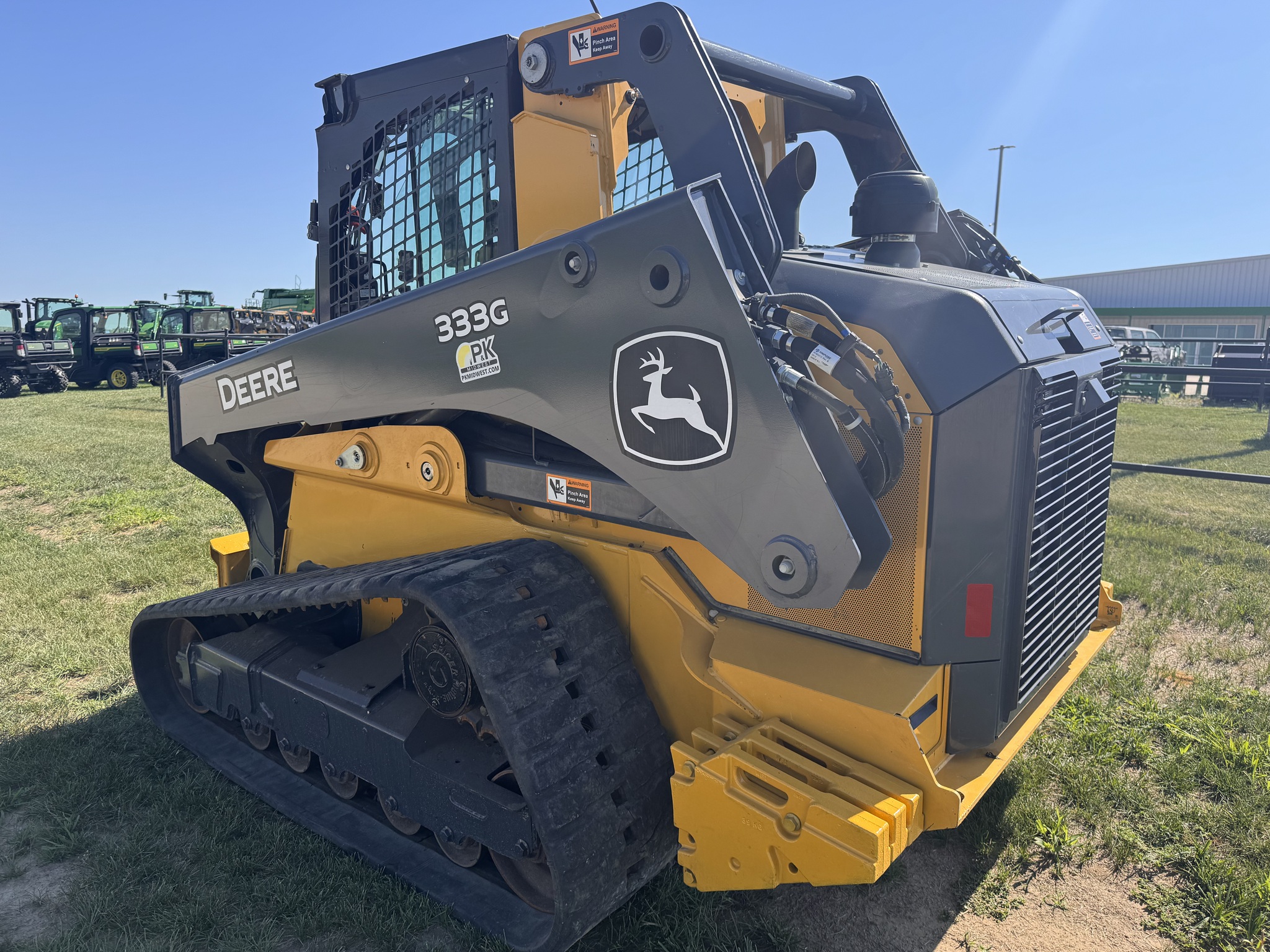 2023 John Deere 333G Image 4