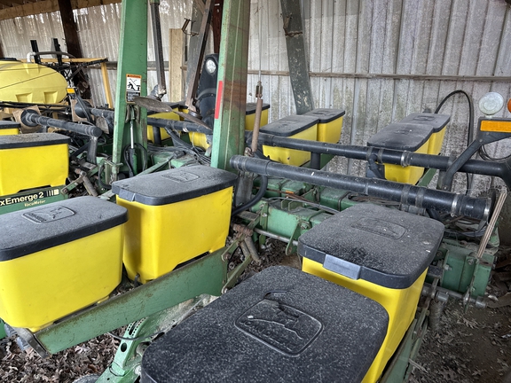 1994 John Deere 7200