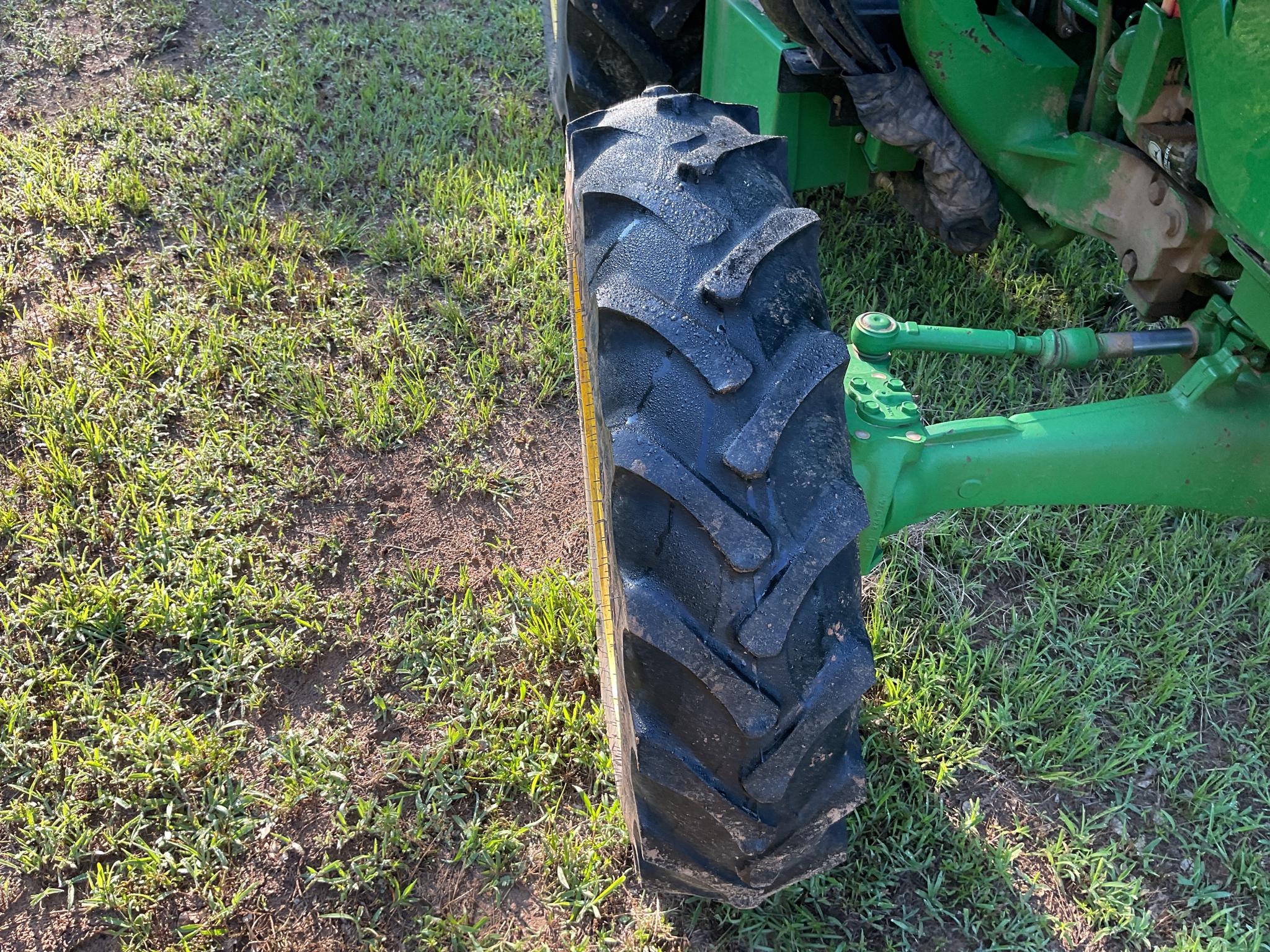 2022 John Deere 5075E Image 15
