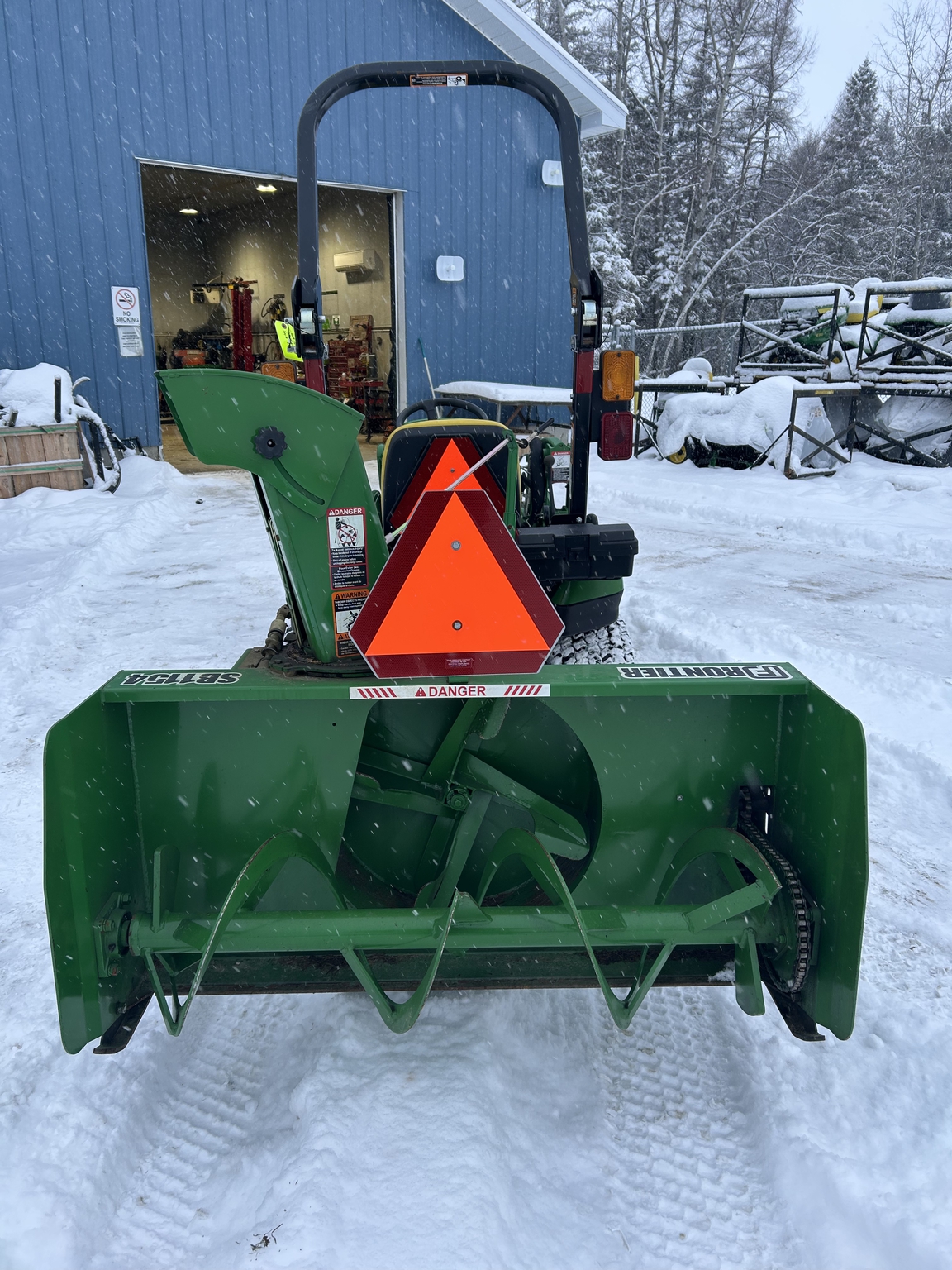 2019 John Deere 1023E Image 7