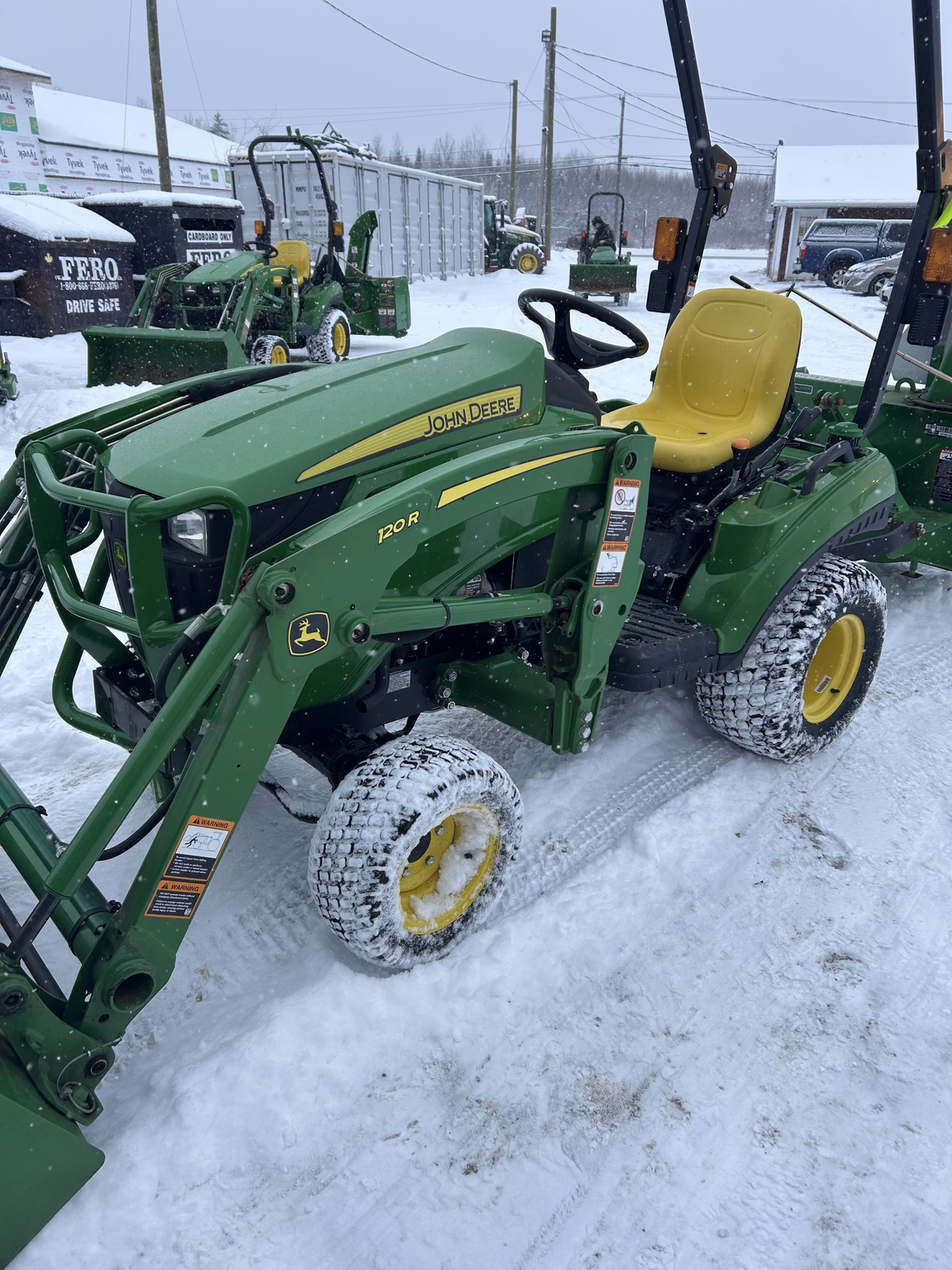 2019 John Deere 1023E Image 1