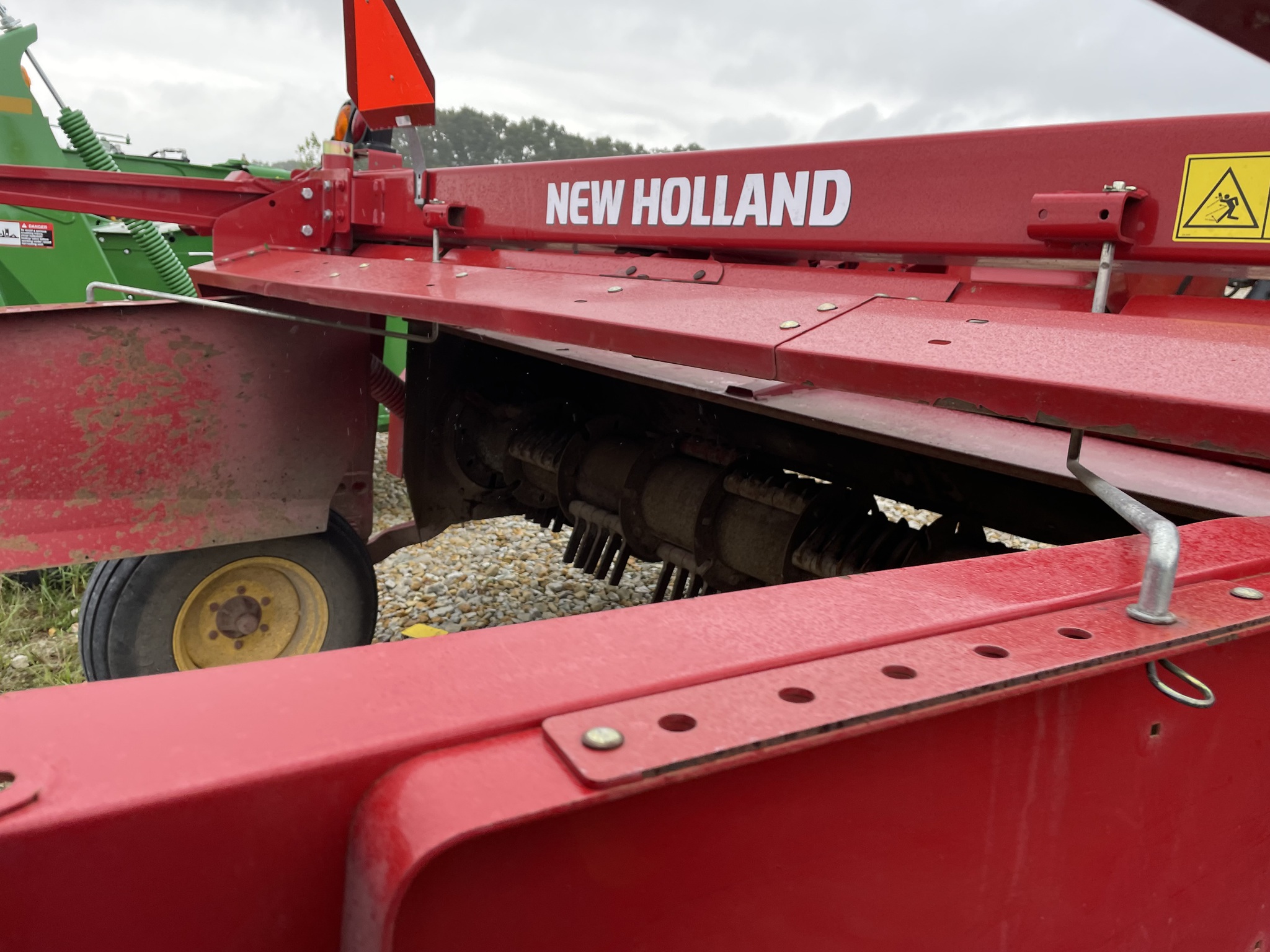  2021 New Holland 210 at Heritage Tractor in Rolla, MO