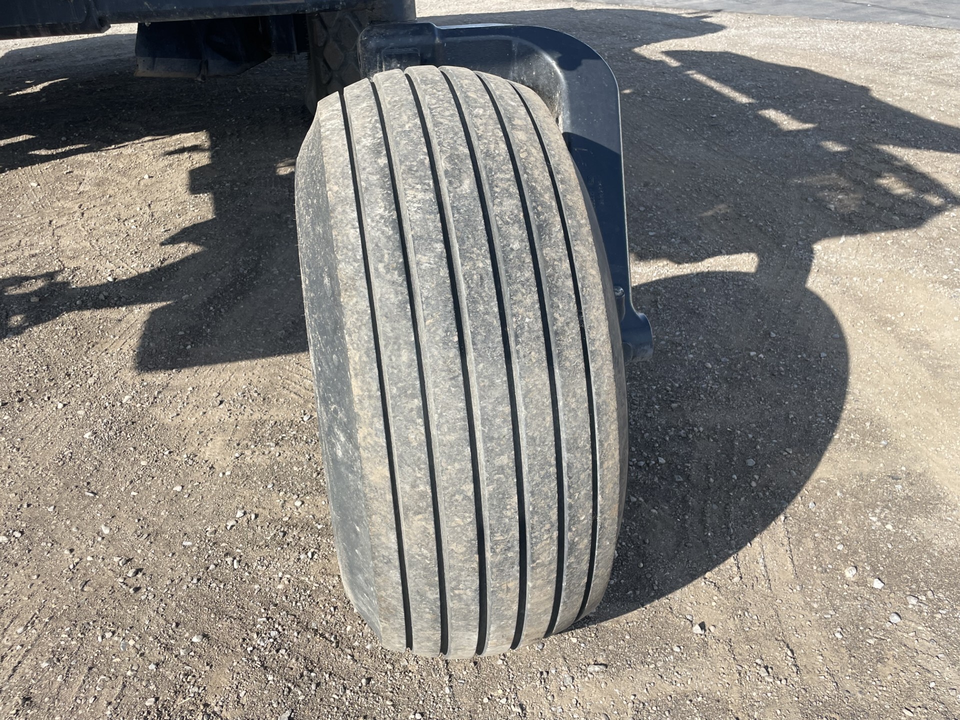 2024 Case IH WD2505 Image 12