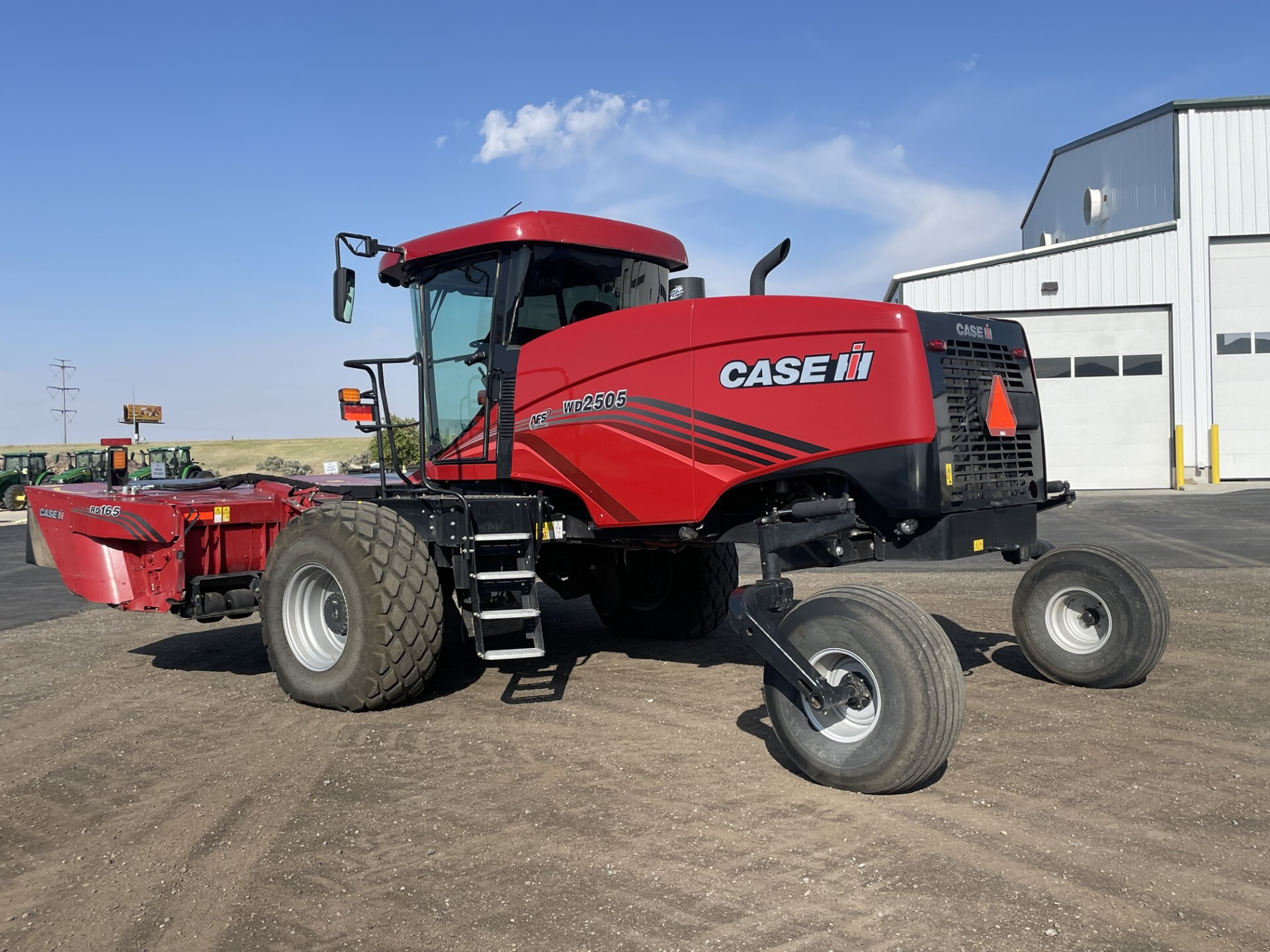 2024 Case IH WD2505 Image 3