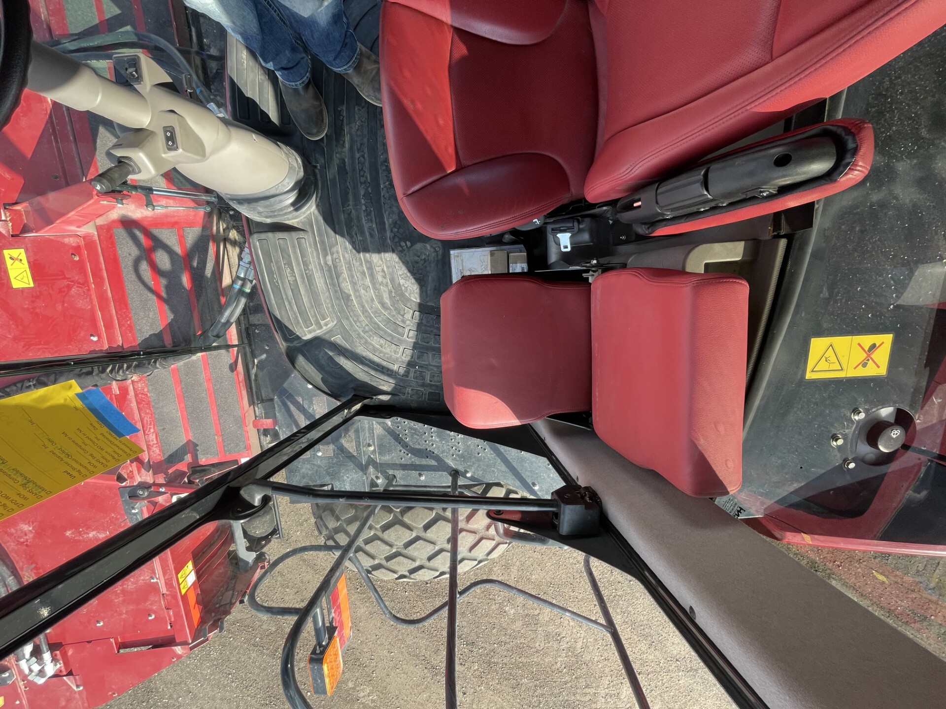 2024 Case IH WD2505 Image 29