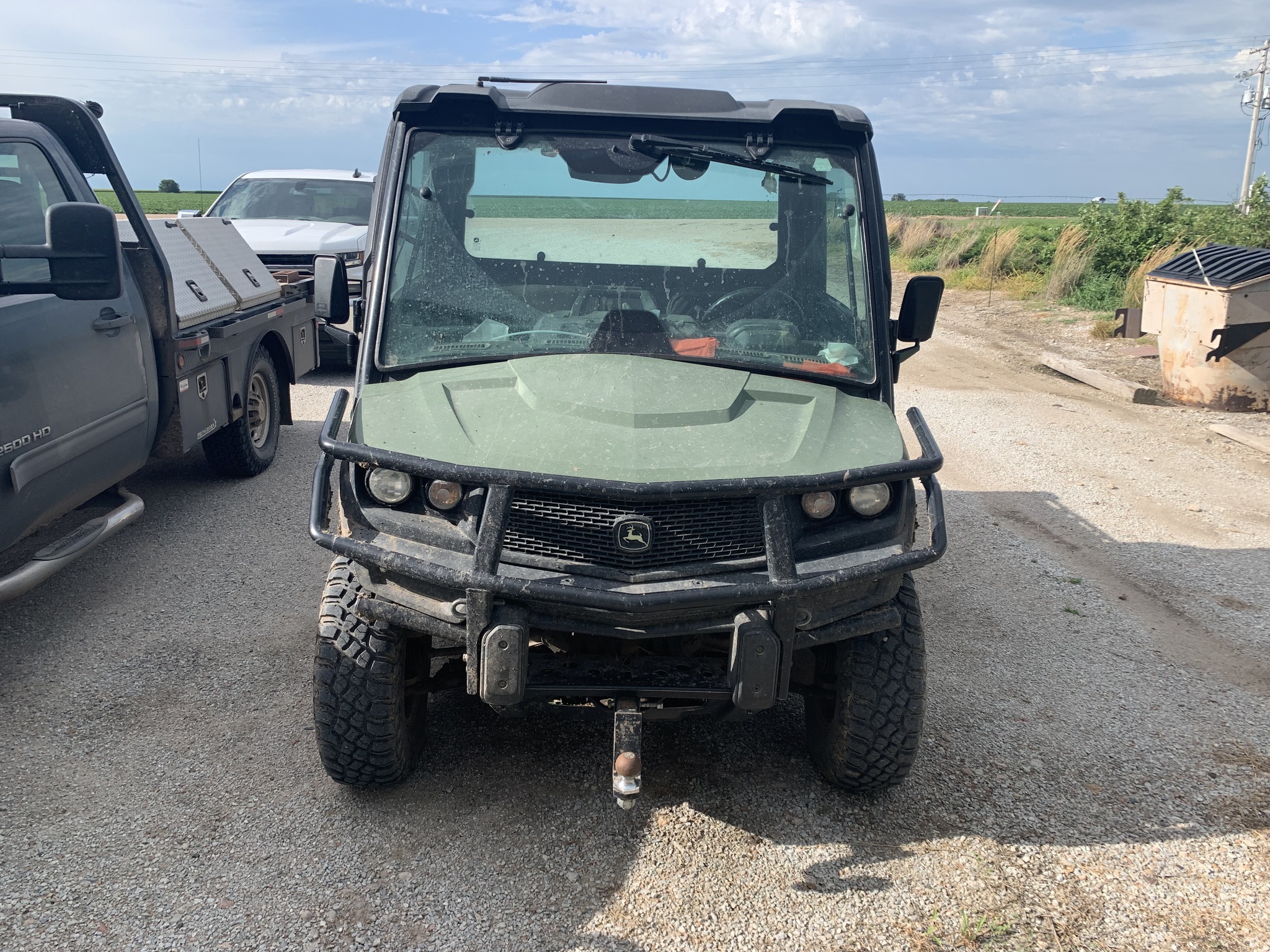 2020 John Deere XUV 835M Image 1