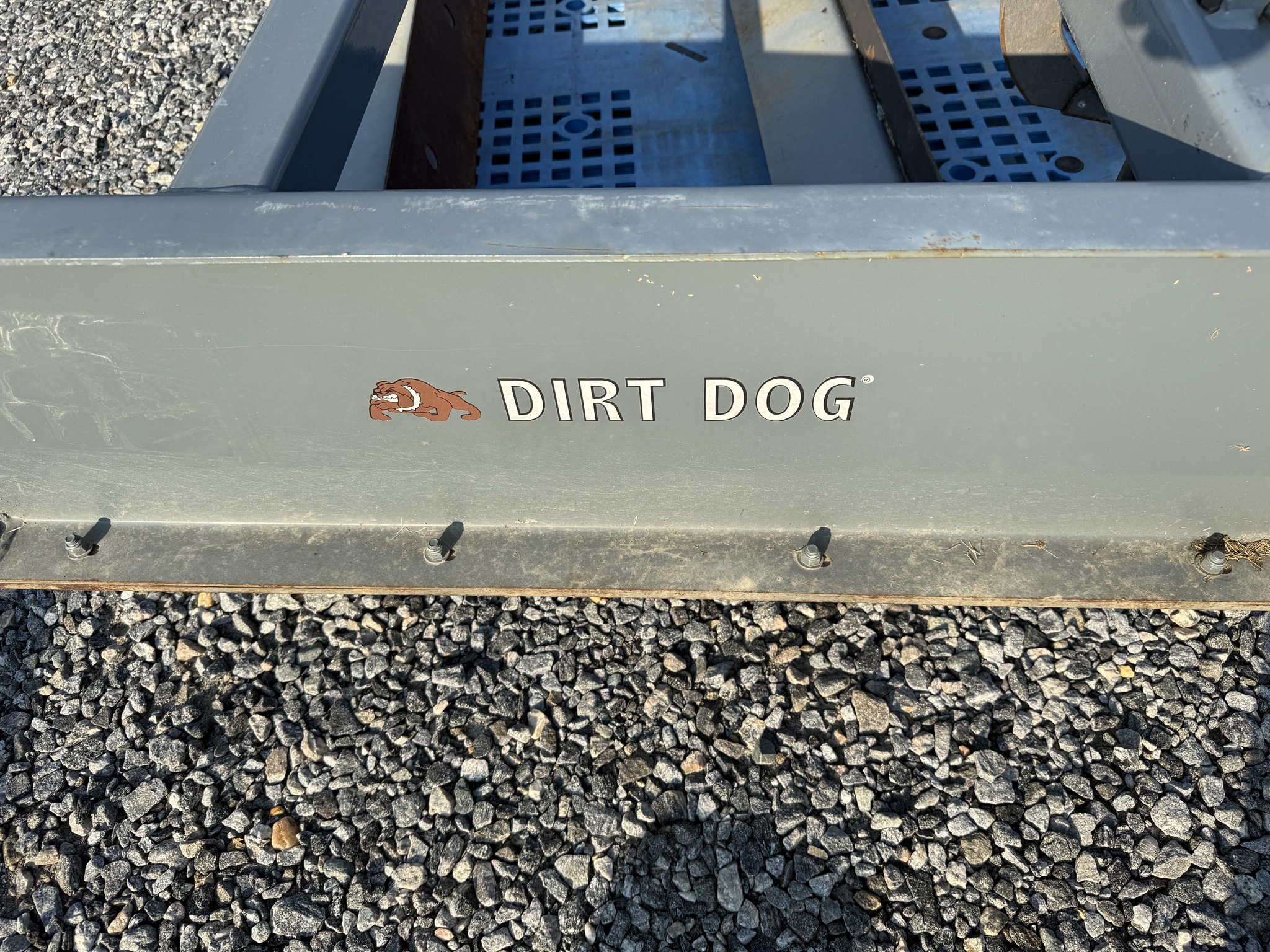 Dirt Dog GRB60 Image 3