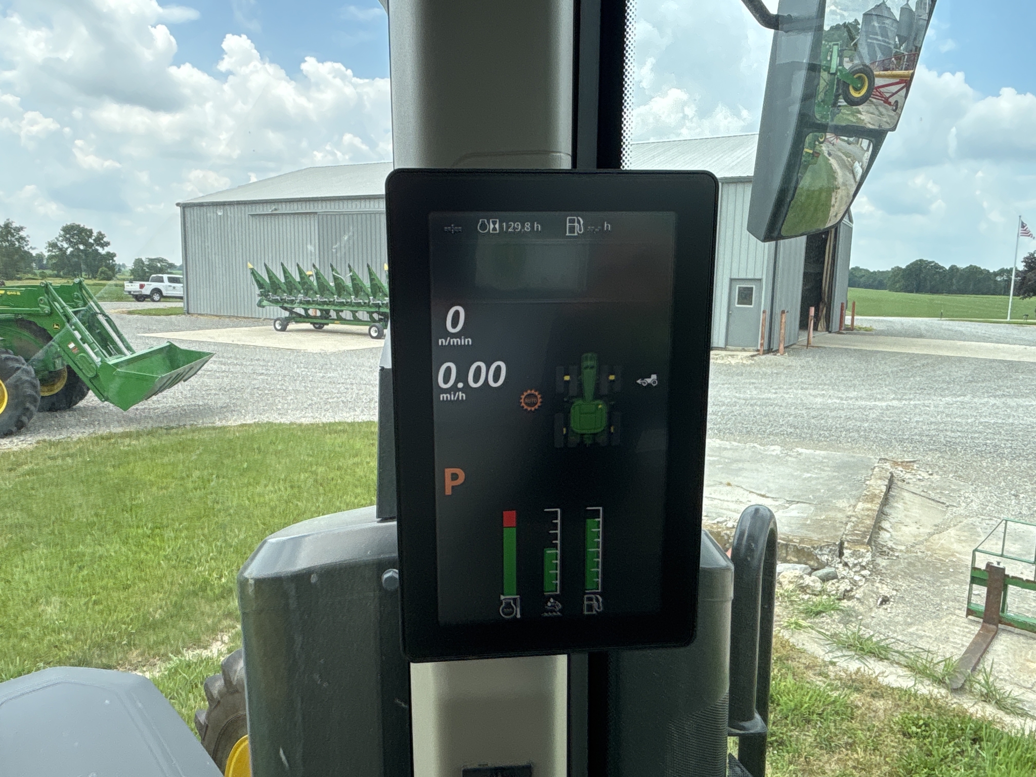 Used 2025 John Deere 8R 370 Row Crop Tractors at Koenig Equipment in Urbana, OH - PhotoXL11