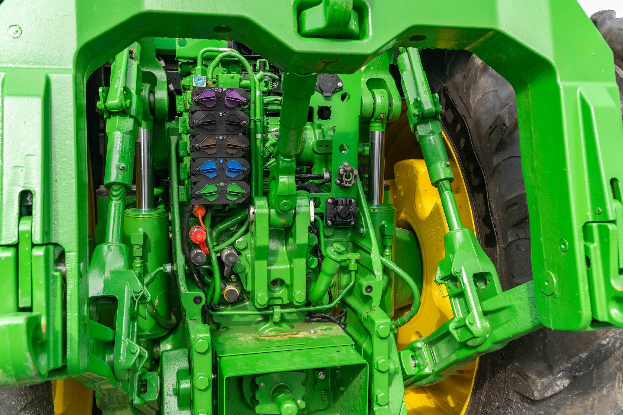 Used 2025 John Deere 8R 370 Row Crop Tractors at Koenig Equipment in Anna, OH - PhotoXL17
