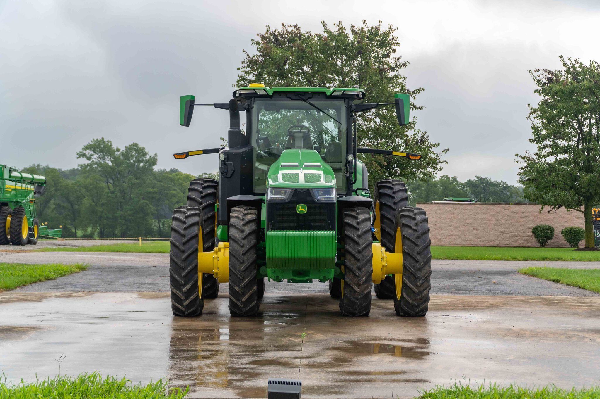 Used 2025 John Deere 8R 370 Row Crop Tractors at Koenig Equipment in Anna, OH - PhotoXL7